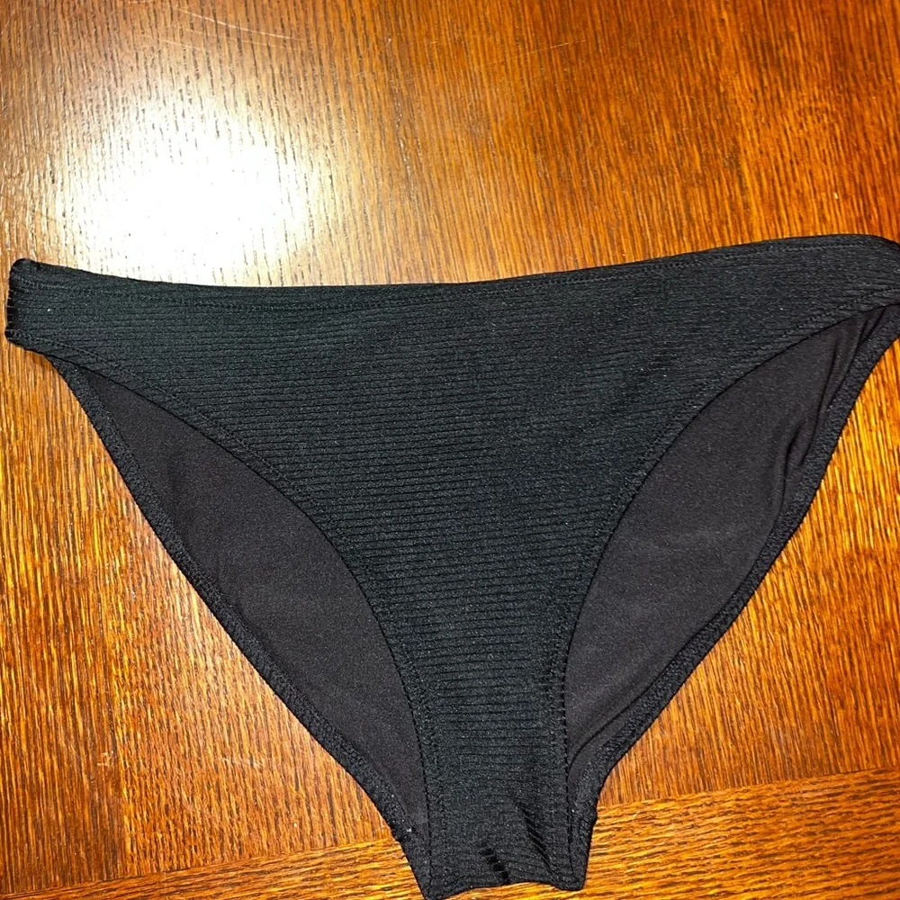 H&M Black Classic Ribbed Bikini Set Swimwear - Picture 4 of 8